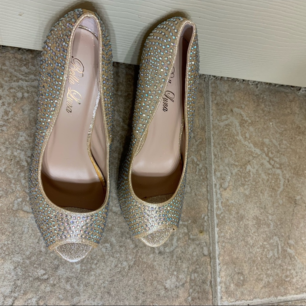 Nude rhinestone heels size 9